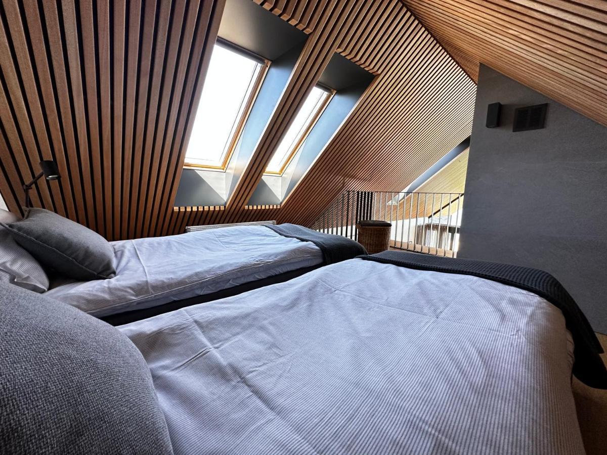 Nero Apartment *